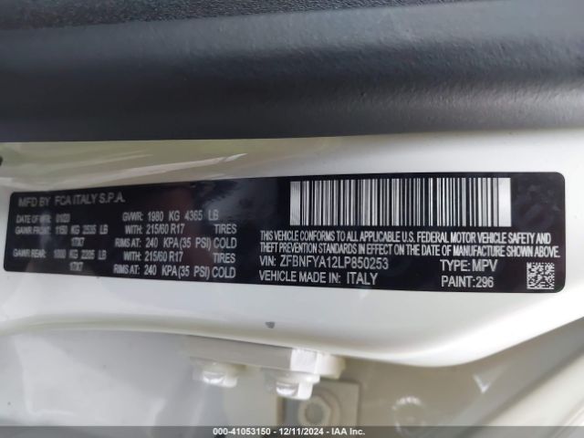 ZFBNFYA12LP850253 Fiat 500x Pop Awd