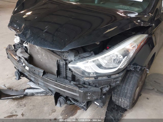 KMHDH4AE0GU519124 Hyundai ELANTRA SE
