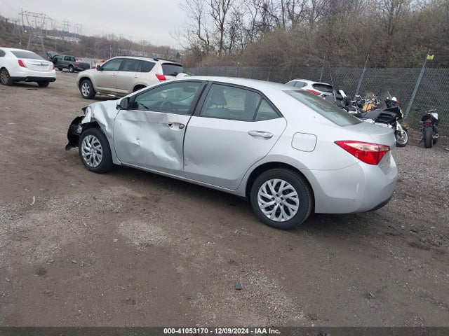 Toyota COROLLA LE 2019 2T1BURHE7KC191426 Image 3