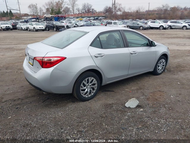 Toyota COROLLA LE 2019 2T1BURHE7KC191426 Image 4