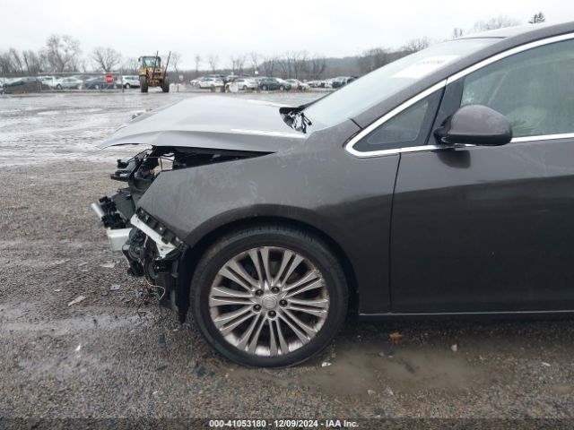 1G4PP5SK4E4150856 Buick Verano