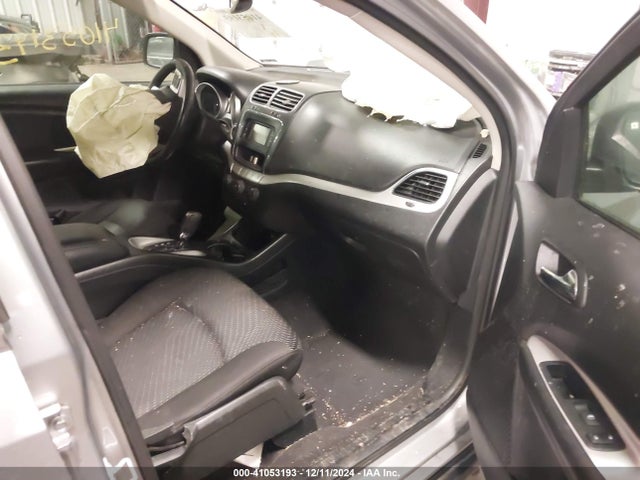 3C4PDCAB8JT448088 Dodge JOURNEY SE