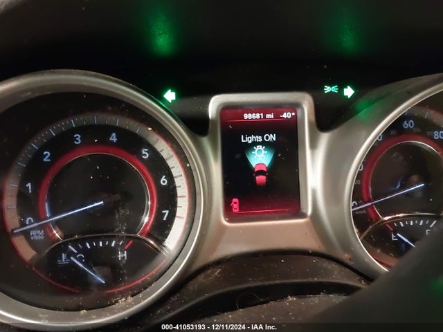 3C4PDCAB8JT448088 Dodge JOURNEY SE