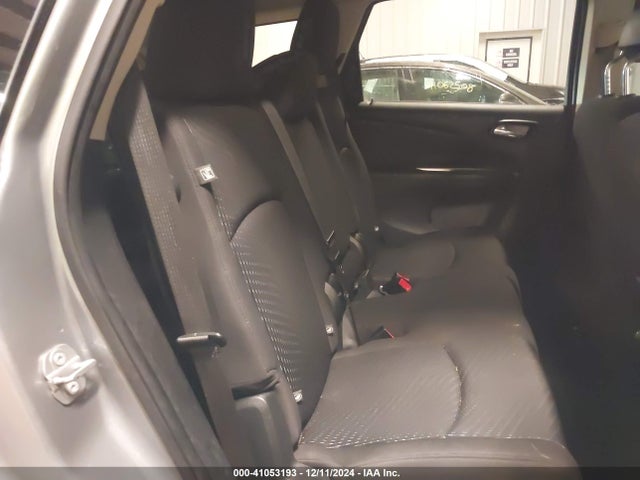 3C4PDCAB8JT448088 Dodge JOURNEY SE