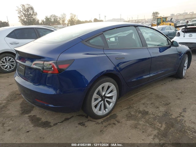 2023 TESLA MODEL 3 5YJ3E1EA4PF659829 Photo 3