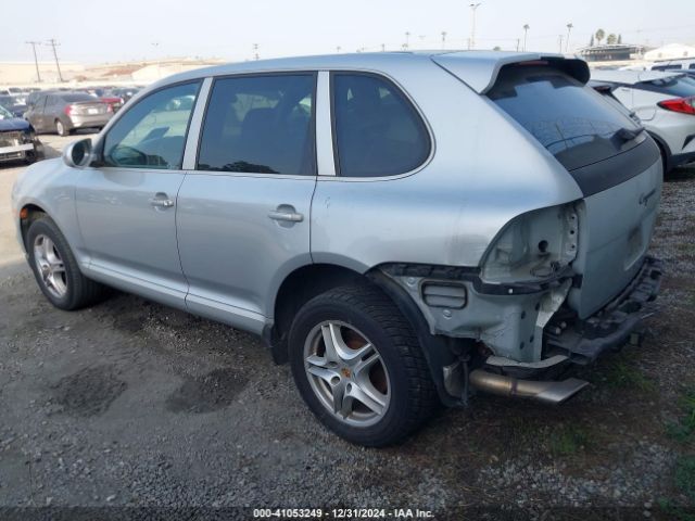 2008 PORSCHE CAYENNE WP1AA29P38LA00645 Photo 2