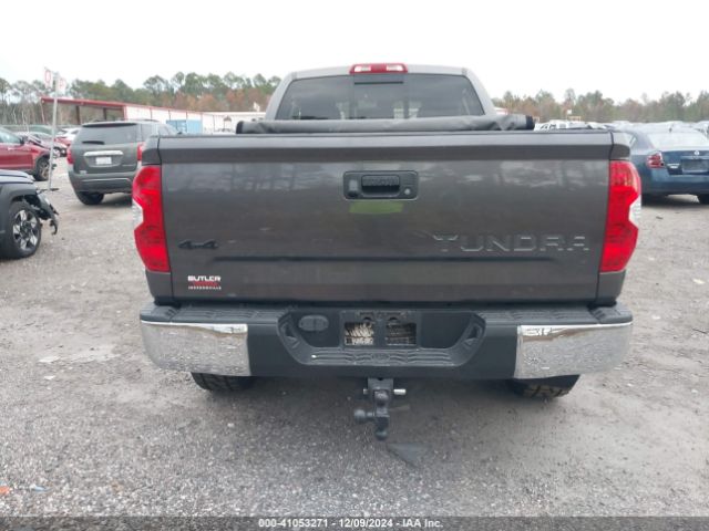 5TFUW5F1XJX696548 Toyota Tundra Sr5 5.7l V8