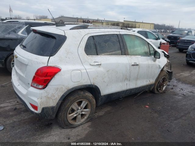 KL7CJPSB0JB590835 Chevrolet Trax Lt
