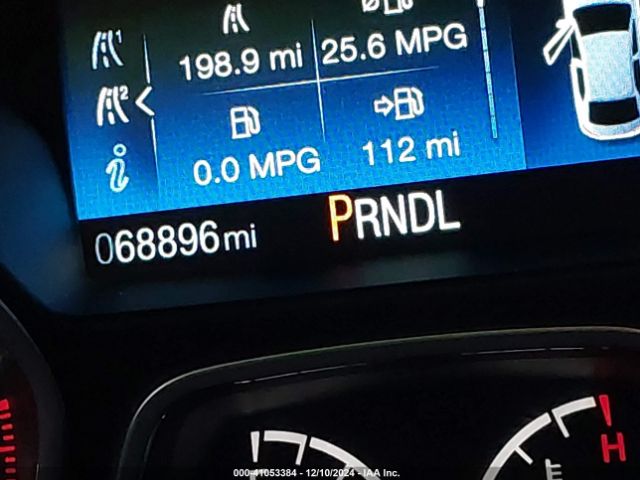 1FADP3K28JL301442 Ford FOCUS SE