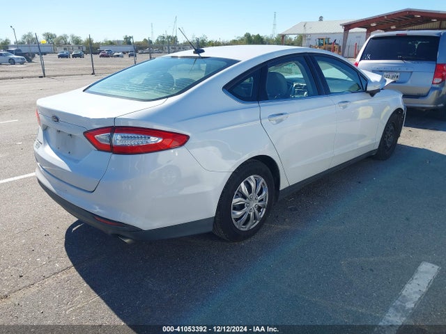 Ford FUSION S 2014 1FA6P0G75E5363886 Image 4