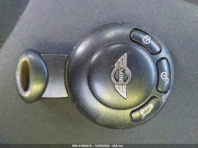 2009 MINI COOPER S WMWMF73519TW84341 Photo 10