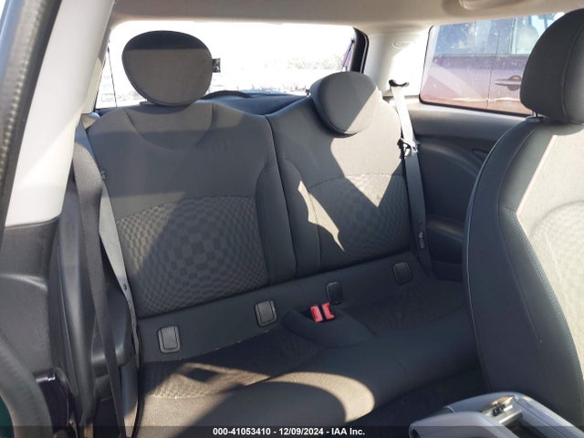 2009 MINI COOPER S WMWMF73519TW84341 Photo 7