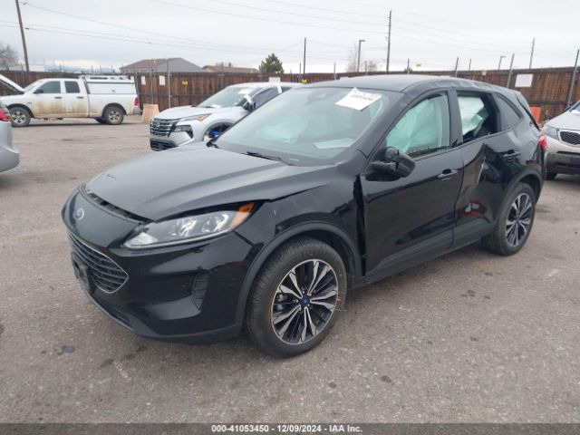 1FMCU9G66NUA06865 Ford ESCAPE SE