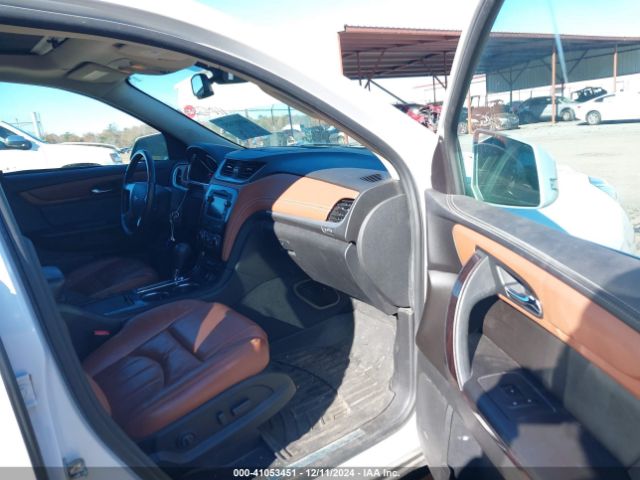 1GNKRJKD2HJ198923 Chevrolet Traverse Premier