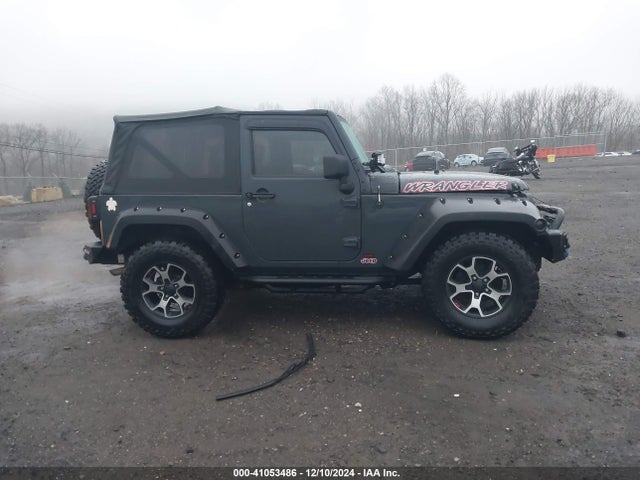 1C4AJWAG4HL548383 Jeep Wrangler Sport 4x4