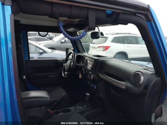 1C4BJWDG2FL557354 Jeep Wrangler Unlimited Sport