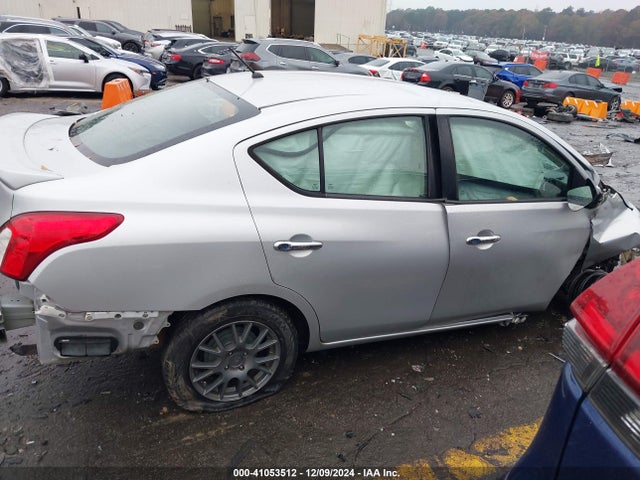 3N1CN7AP9HK440602 Nissan Versa 1.6 Sv