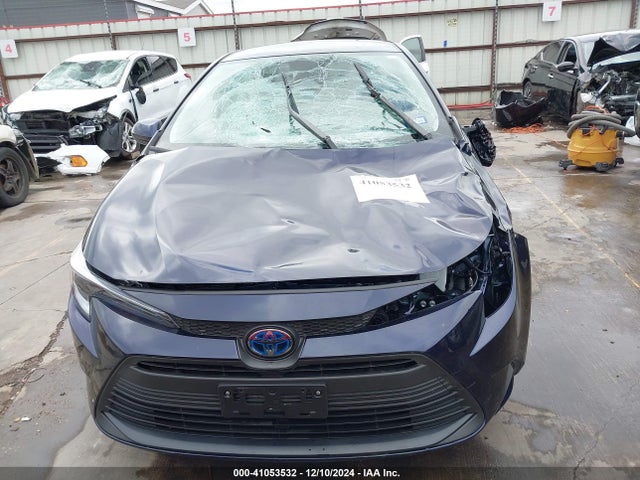Toyota Corolla Hybrid Le 2024 JTDBCMFEXRJ031273 Image 13