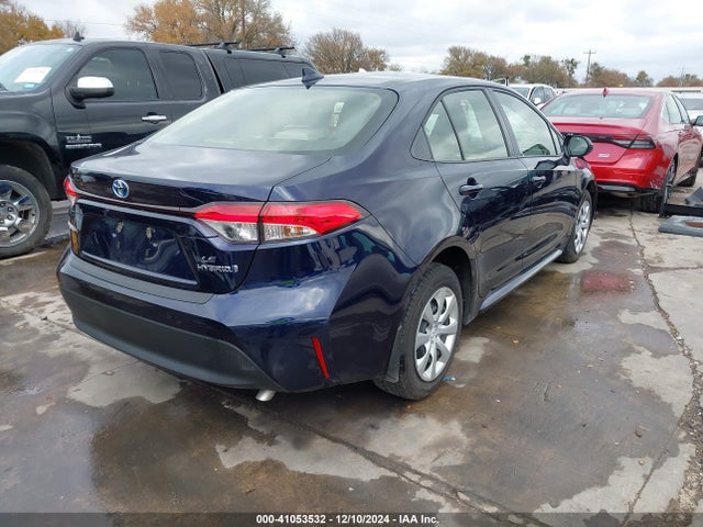 Toyota Corolla Hybrid Le 2024 JTDBCMFEXRJ031273 Image 4