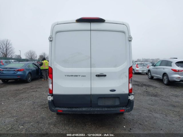 1FTYR1CM5JKA94184 Ford Transit-250