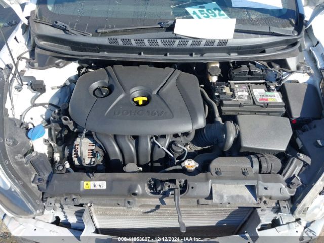 5NPDH4AE6FH569345 Hyundai ELANTRA SE