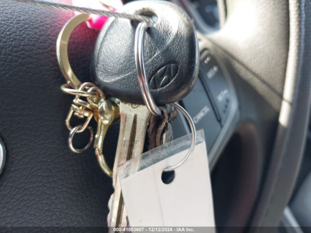 5NPDH4AE6FH569345 Hyundai ELANTRA SE