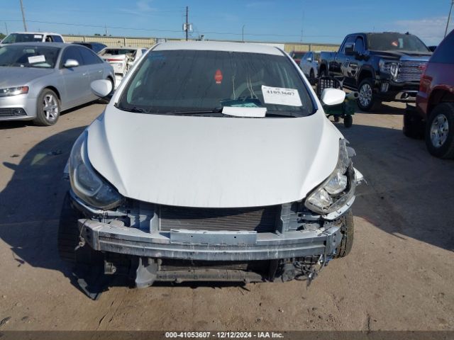 5NPDH4AE6FH569345 Hyundai ELANTRA SE
