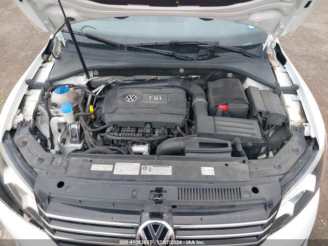 Volkswagen Passat 2014 1VWAT7A3XEC035399 Image 10