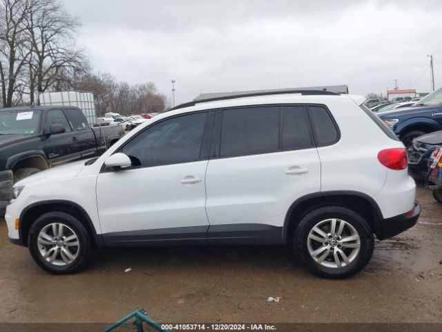 WVGAV7AX2FW552806 Volkswagen TIGUAN S