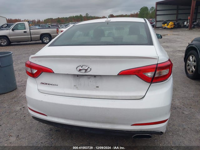 Hyundai Sonata 2017 5NPE24AF4HH565361 Image 16