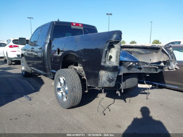 1C6RR7GG8HS853956 RAM 1500 Big Horn  4x4 6'4 Box