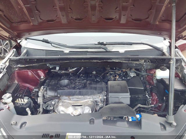 5TDZARFH5KS052777 Toyota Highlander Le