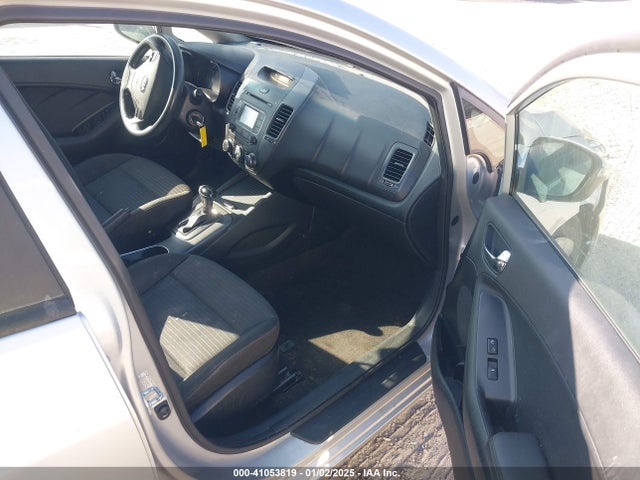 KIA FORTE LX 2016 KNAFX4A64G5549596 Image 5
