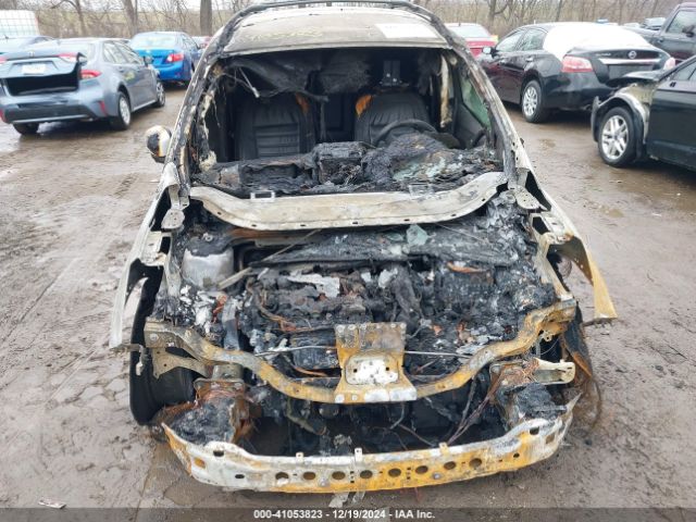 1FMCU9HD9JUB26831 Ford ESCAPE SEL
