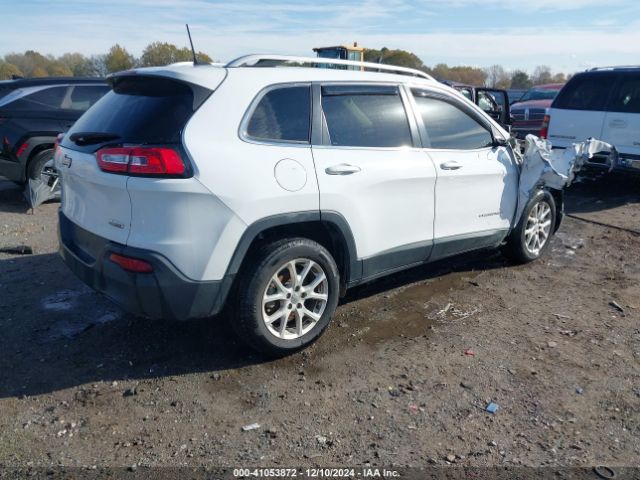 1C4PJLCB3JD538566 Jeep Cherokee Latitude Fwd