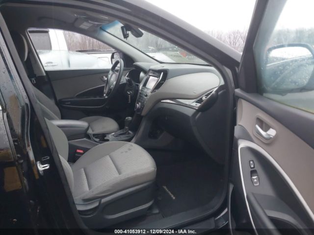 KM8SMDHF7HU225481 Hyundai Santa Fe Se