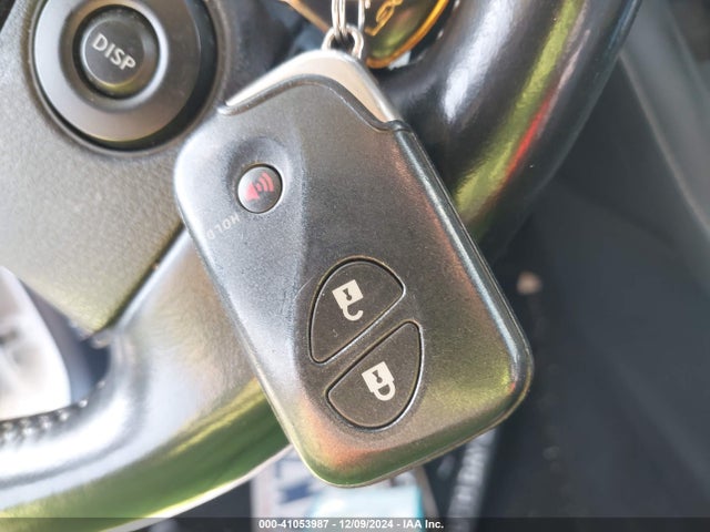 JTHKD5BH8E2182179 Lexus CT 200H