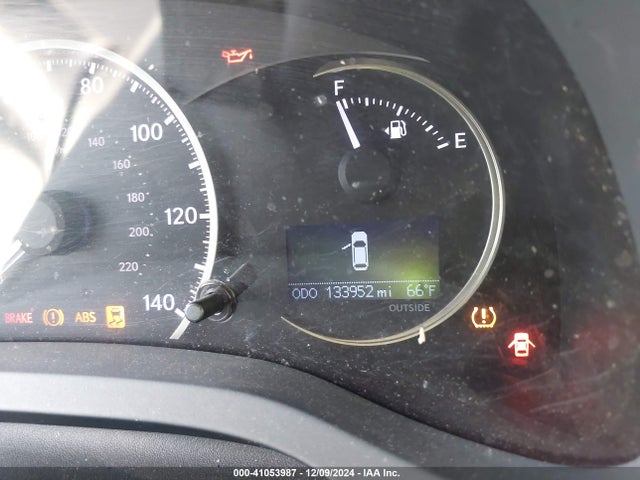 Lexus CT 200H 2014 JTHKD5BH8E2182179 Image 15