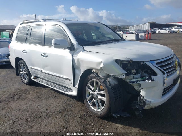 2014 LEXUS LX 570 JTJHY7AX1E4156822