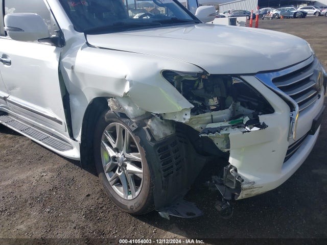 2014 LEXUS LX 570 JTJHY7AX1E4156822 Photo 5