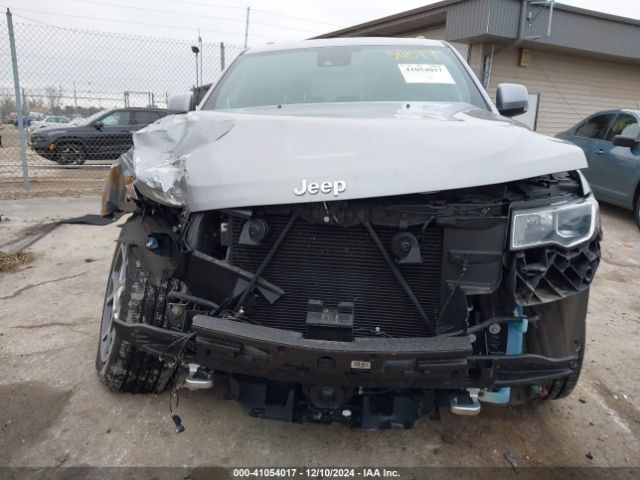 1C4RJFBG5JC237522 Jeep Grand Cherokee Sterling Edition 4x4
