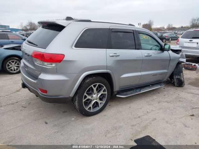 1C4RJFBG5JC237522 Jeep Grand Cherokee Sterling Edition 4x4