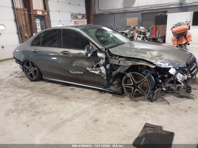 WDDWF4KB5HR244674 Mercedes-Benz C 300 4matic/luxury 4matic/sport 4matic