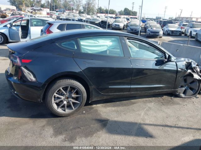 5YJ3E1EA2MF877733 Tesla Model 3 Standard Range Plus Rear-wheel Drive