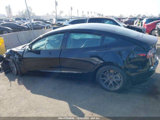 5YJ3E1EA2MF877733 Tesla Model 3 Standard Range Plus Rear-wheel Drive