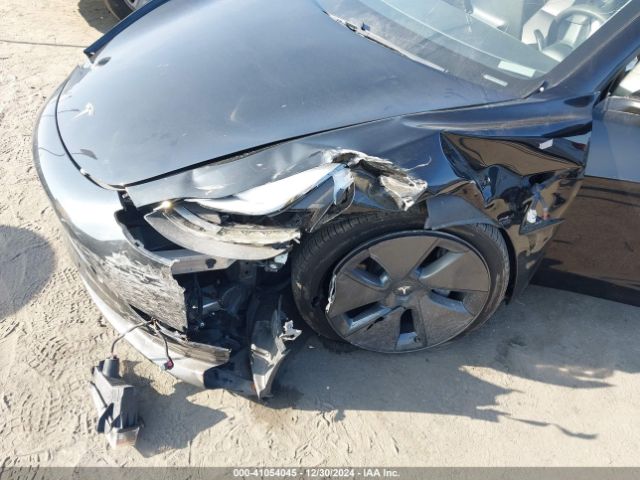 5YJ3E1EA2MF877733 Tesla Model 3 Standard Range Plus Rear-wheel Drive