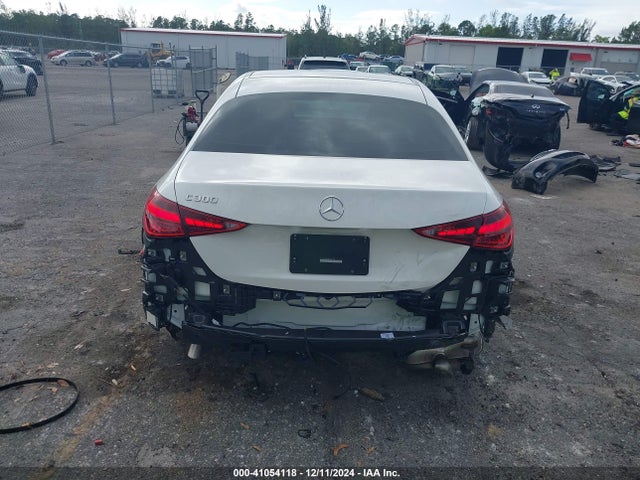 W1KAF4GB2RR227724 Mercedes-Benz C 300