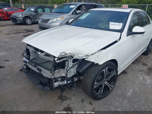 W1KAF4GB2RR227724 Mercedes-Benz C 300