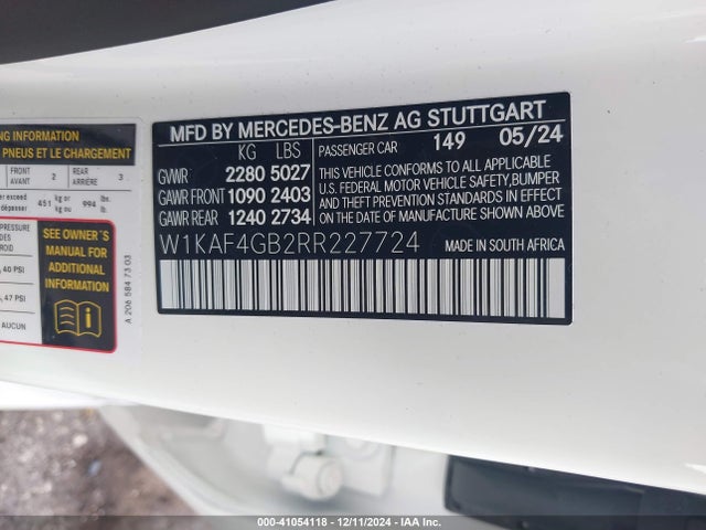 W1KAF4GB2RR227724 Mercedes-Benz C 300