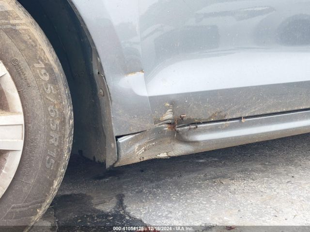 3VW2K7AJ0EM289885 Volkswagen Jetta 2.0l S
